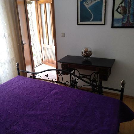 Apartment Romic Omiš Eksteriør billede