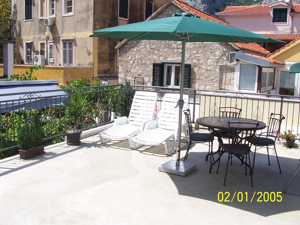 Apartment Romic Omiš Eksteriør billede
